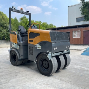 雙膠輪壓路機(jī)ST5000DQ